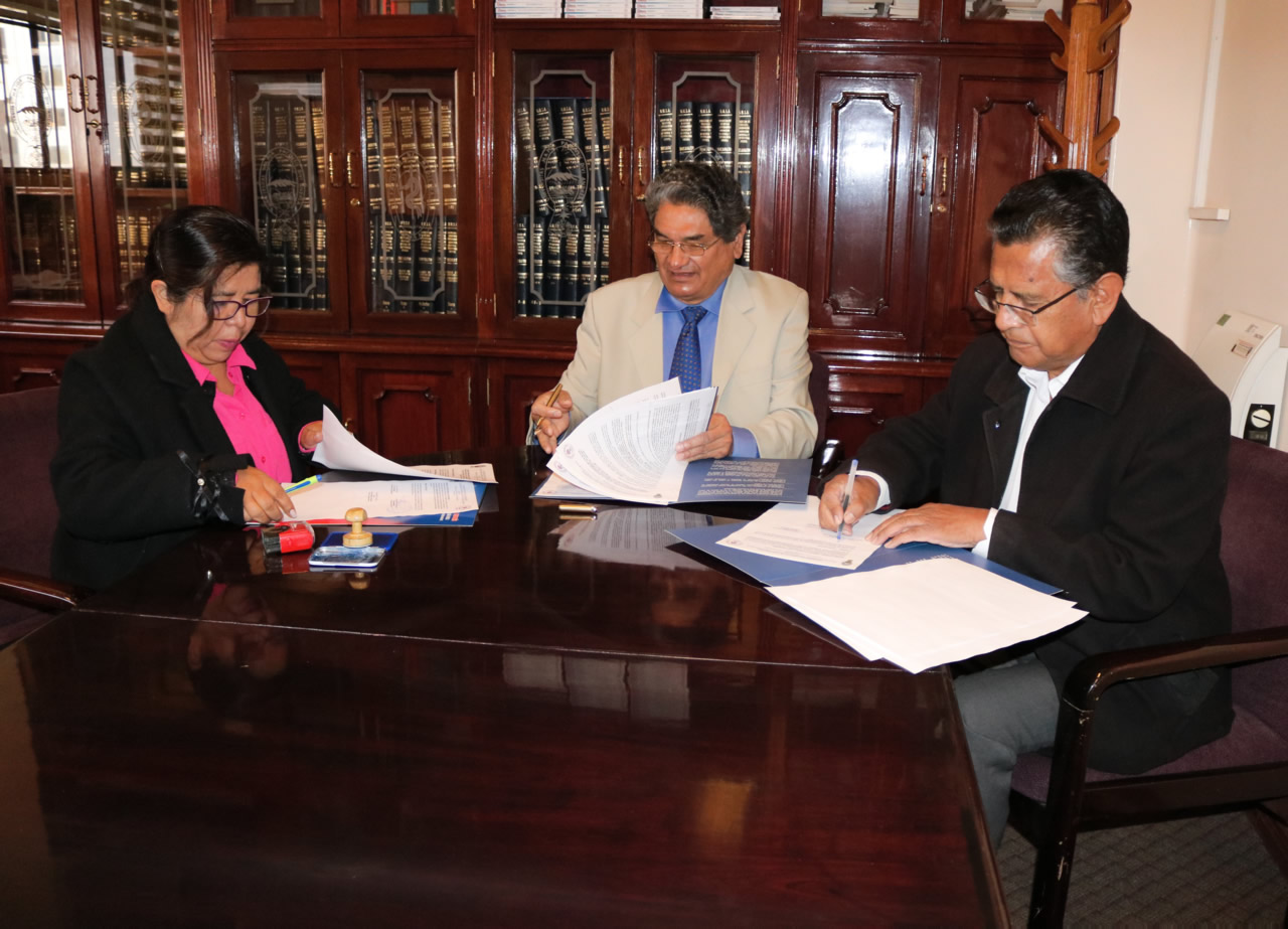 RENOVACIÓN DE CONVENIO ENTRE LA FACULTAD DE MEDICINA, ENFERMERÍA ...